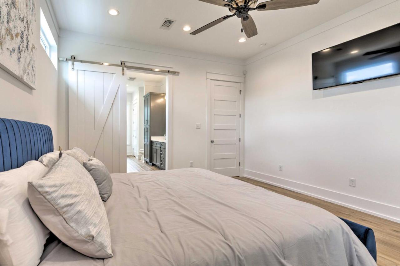 Coastal Waveland House Half Block To Pub Beach Exteriér fotografie
